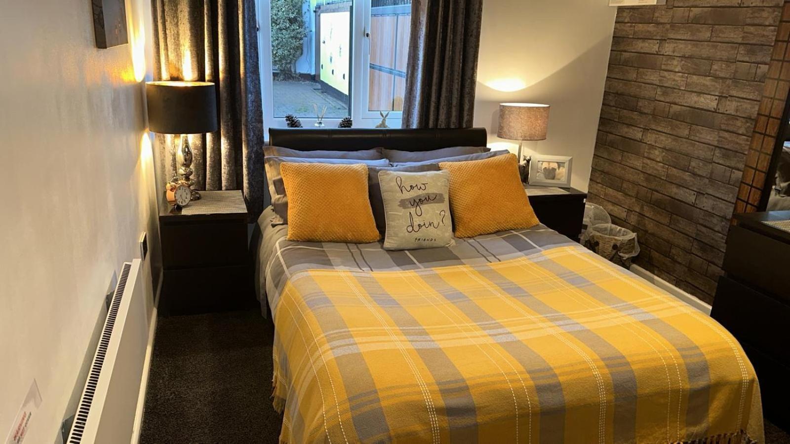Shropshire Guesthouse ウォルヴァーハンプトン エクステリア 写真
